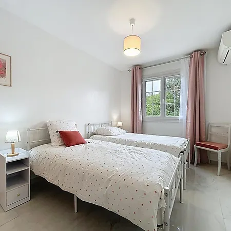 Les Lauriers Roses - Maison 4 Etoiles